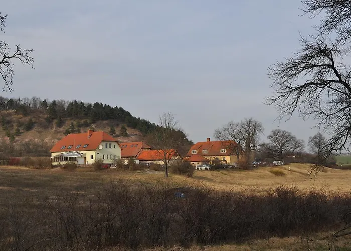 Restaurant & Freudenthal * Wandersleben